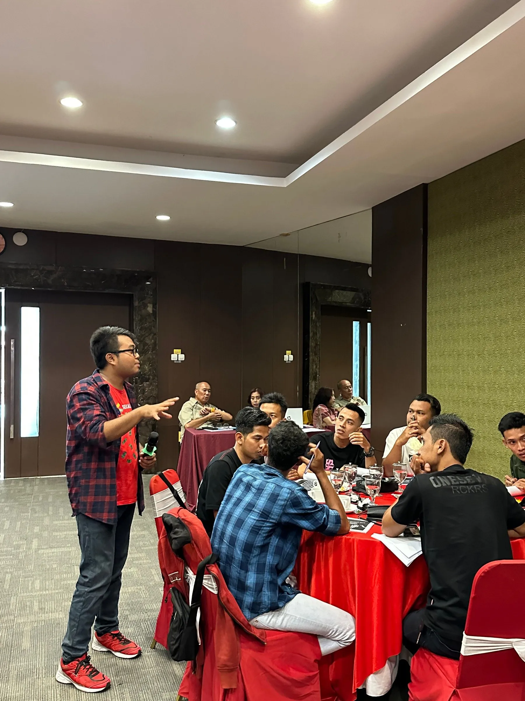Pembicara Nasional - P6_3